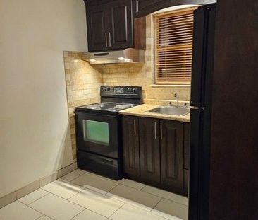 For Lease - 71 Thirteenth Street Unit# 3, Toronto, Ontario - Photo 3