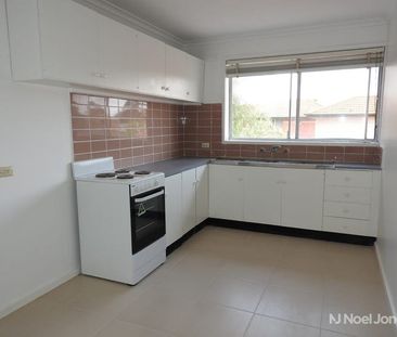 6/30 Sandown Road, ASCOT VALE - Photo 4