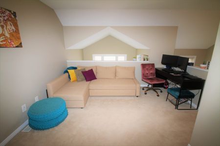 For Lease - 368 Galston Private, Orleans - Convent Glen and Area, Ontario - Photo 2