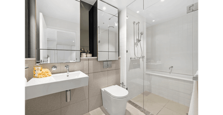 Exquisite North-Facing Apartment with Iconic Darling Harbour Views - Photo 4