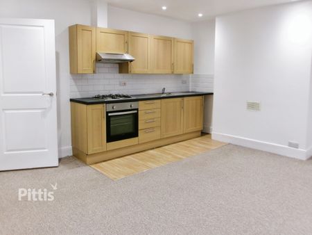 1 bedroom flat to rent - Photo 3