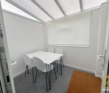 4 bedroom detached house to rent - Photo 3