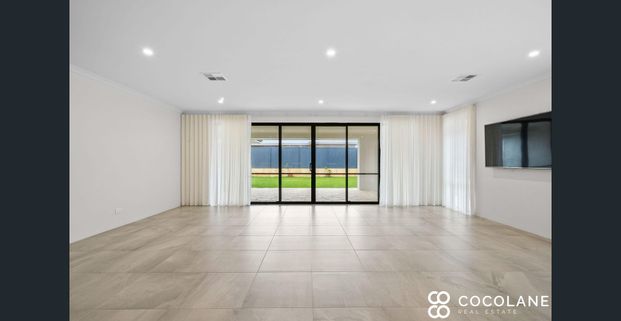 Contemporary Family Living with Quality Finishes & Spacious Living - Photo 1