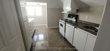 Lennox Mews Lofts , #7 - Photo 3