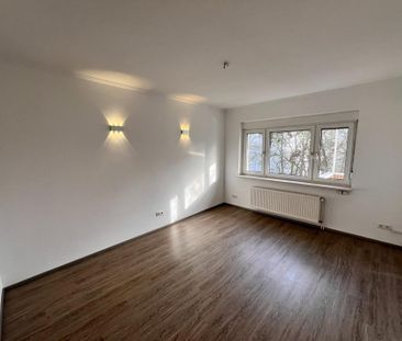 WG helle geeignete 3-Z-Whg. im Rheingauviertel, frisch renoviert - Photo 5