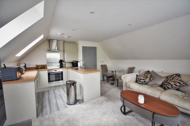 Ellis Close, Eltham, SE9 - Photo 1