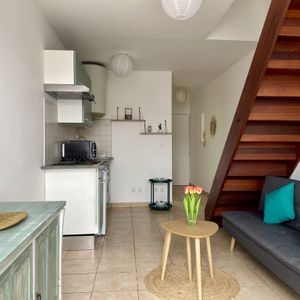 Location Appartement 2 pièces 42m² LE TAMPON 97430 - Photo 2