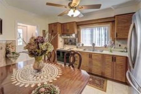 For Lease - 149 Lambton Avenue, Toronto, Ontario - Photo 3