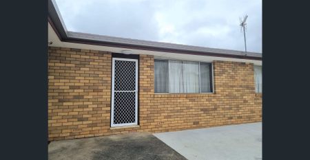 CLOSE TO TOWN - Photo 4