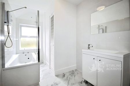 Walnut Tree Close, Guildford, Surrey, GU1 4UQ - Photo 5