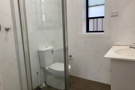 3 Bedroom House - Photo 4