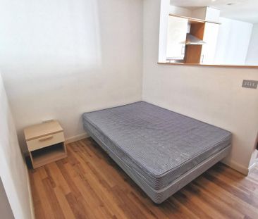 Studio to rent - Photo 5