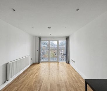 Pinner Road, Harrow, HA1 - Photo 1