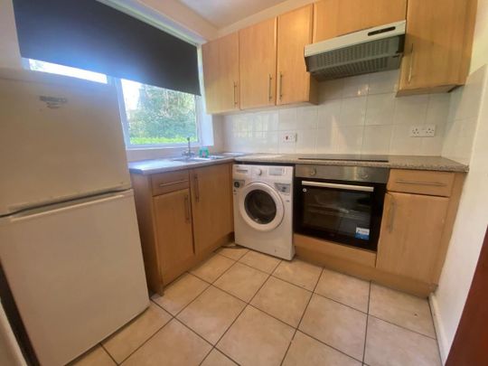 Savoy Close, Birmingham, B32 2HD - Photo 1