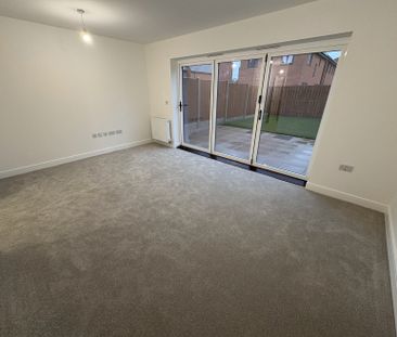 Bennett Street - Photo 2