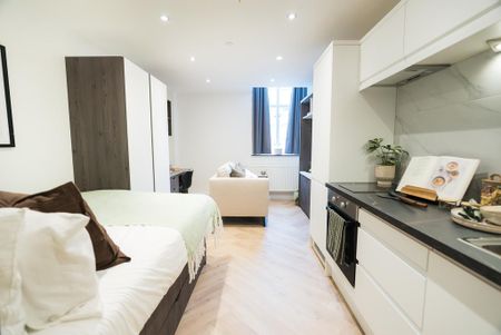 Studio to rent - Photo 2