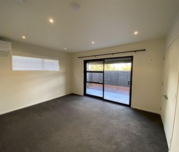 Property Management66 Tauhinu Road, Greenhithe - House for Rent - Photo 5