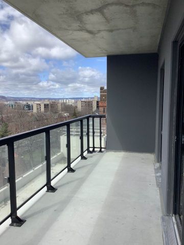 For Lease - 15 Queen Street Unit# 714, Hamilton, Ontario - Photo 2