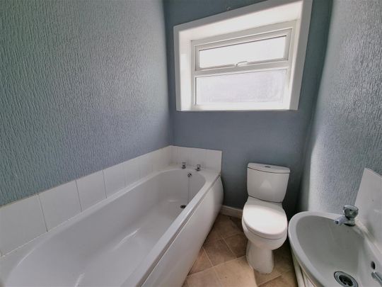 Granby Street, Burnley - Photo 1