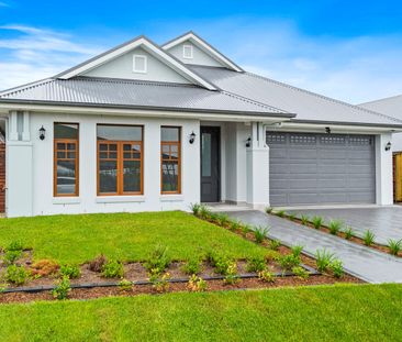 Stunning Four Bedroom Home - Photo 6