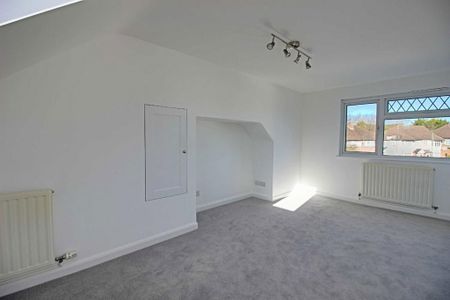 3 bedroom bungalow to rent - Photo 4