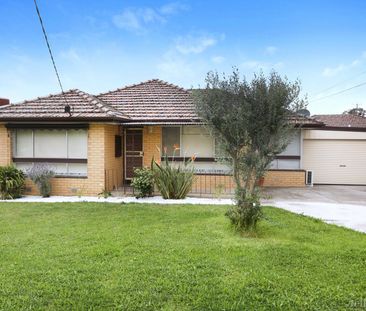 180 Casey Drive, Lalor - Photo 2