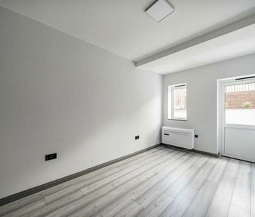 Colney Hatch Lane, Muswell Hill, N10 - Photo 5