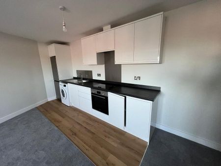 1 bedroom flat to rent - Photo 5