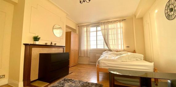 House share to rent - Photo 2