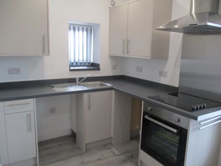 Studio Flat, Slatey Road, CH43 - Photo 3