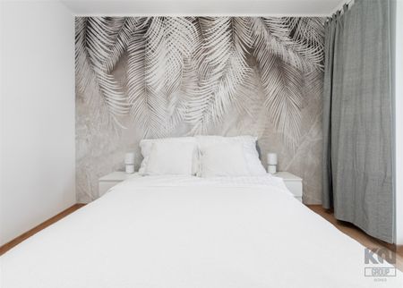 Łódź, Śródmieście, Senatorska - Photo 3