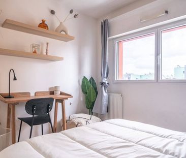 Grand appartement de 89 m² à louer en coliving sur l'île de Nantes - Photo 4