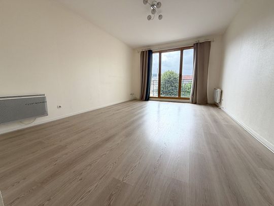 Location Appartement 2 pièces 49m² - Photo 1