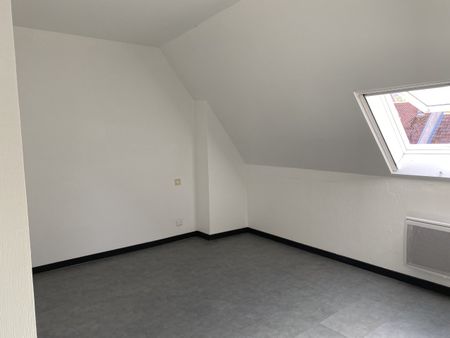 T4 duplex à louer - Au centre de Baume-les-Dames - Photo 5