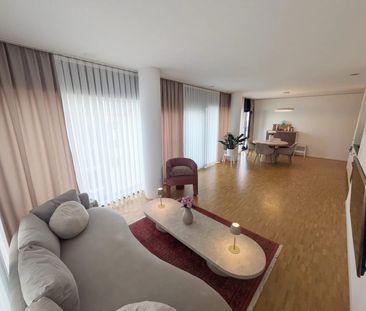 3.5 Zimmer, 85 m², 6. Stock - Photo 2