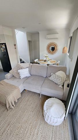 Helensvale - Photo 3