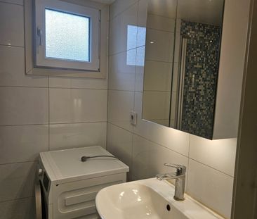 Mellanvågsgatan, Västra Frölunda - Photo 1