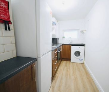 Room in a Shared Flat, Court Street, E1 - Photo 2