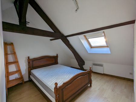 Location Appartement 2 pièces 31m² ISSOUDUN 36100 - Photo 3