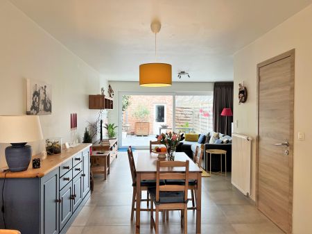 Woning met 4 slaapkamers, garage en stadstuin. - Photo 2