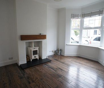 3 Bedroom House To Let - Photo 2