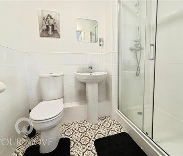 2 bedroom flat to rent - Photo 4