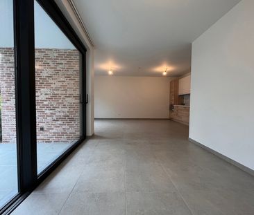 Gelijkvloers ruim nieuwbouw appartement met terras - Foto 1