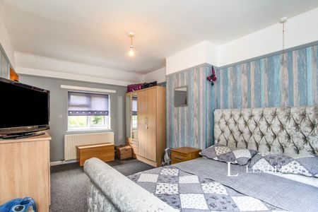 3 bedroom house to rent Vines Lane, Droitwich, WR9 - Photo 5