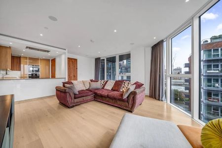 3 Bed Flat, Battersea Reach, SW18 - Photo 4