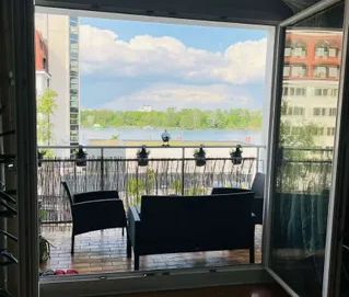 Helle und vollmöblierte 2-Zimmer-Wohnung mit Loggia & Donaublick - Photo 2