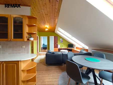 Pronájem bytu 3+kk 82 m², Novohradská 323, České Budějovice - Photo 2
