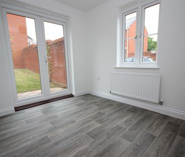 3 bed End of Terrace House for let - Photo 2