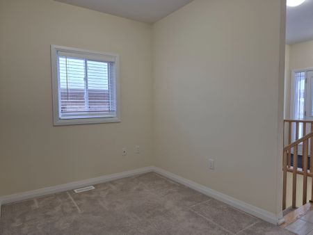 For Lease - 18 Revol Road, Penetanguishene, Ontario - Photo 4