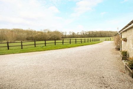 2 bedroom barn to rent - Photo 2